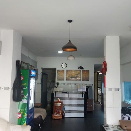 Khach San Hoa Anh Anh Hotel Хошимин Екстериор снимка