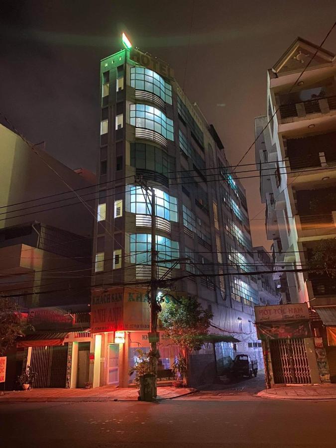 Khach San Hoa Anh Anh Hotel Хошимин Екстериор снимка