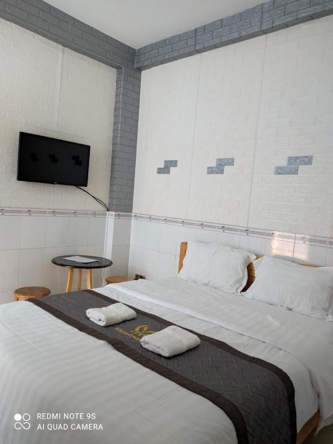 Khach San Hoa Anh Anh Hotel Хошимин Екстериор снимка
