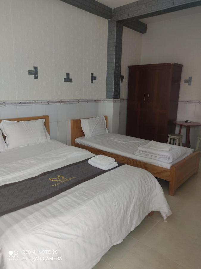 Khach San Hoa Anh Anh Hotel Хошимин Стая снимка