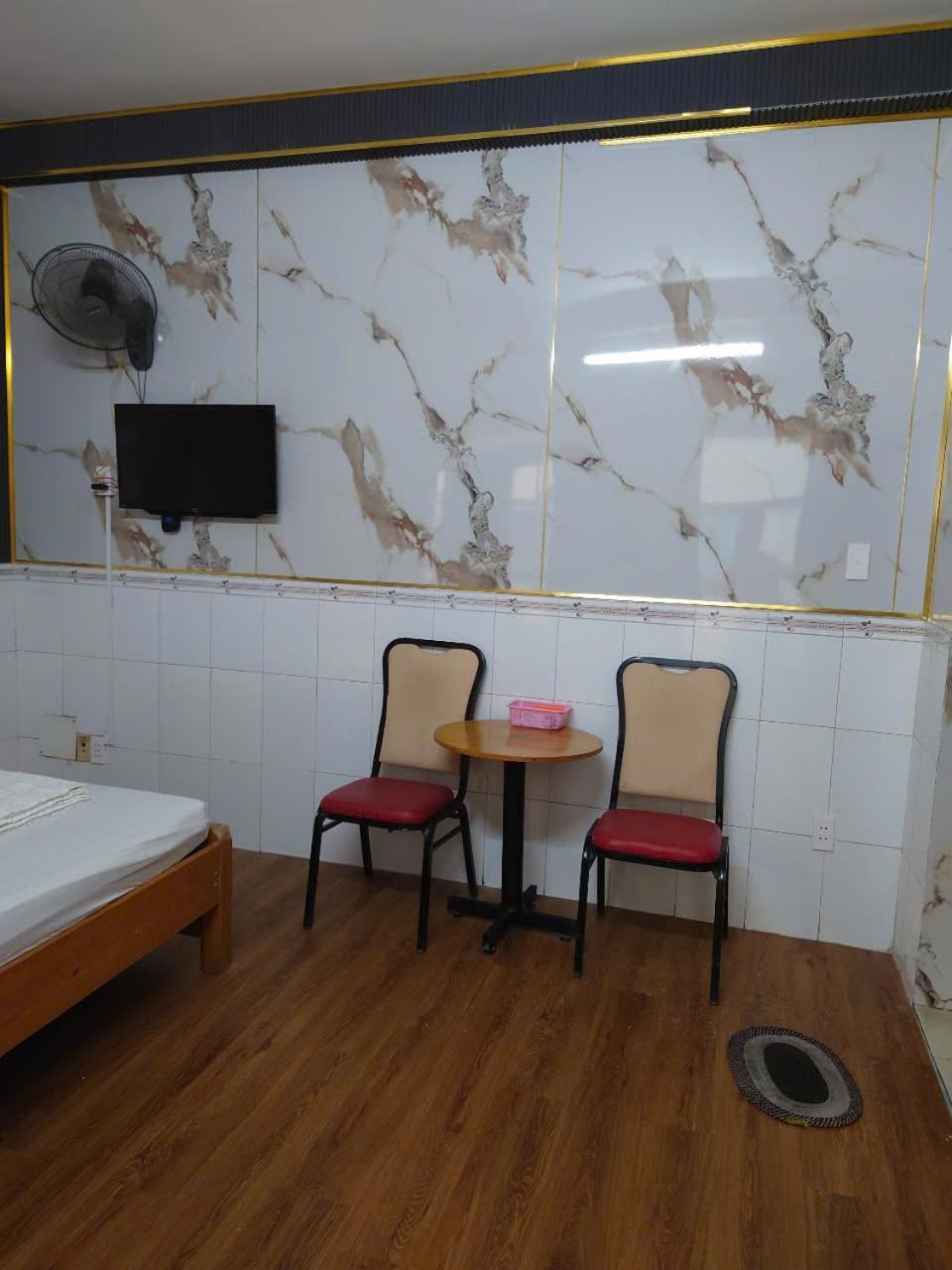 Khach San Hoa Anh Anh Hotel Хошимин Екстериор снимка